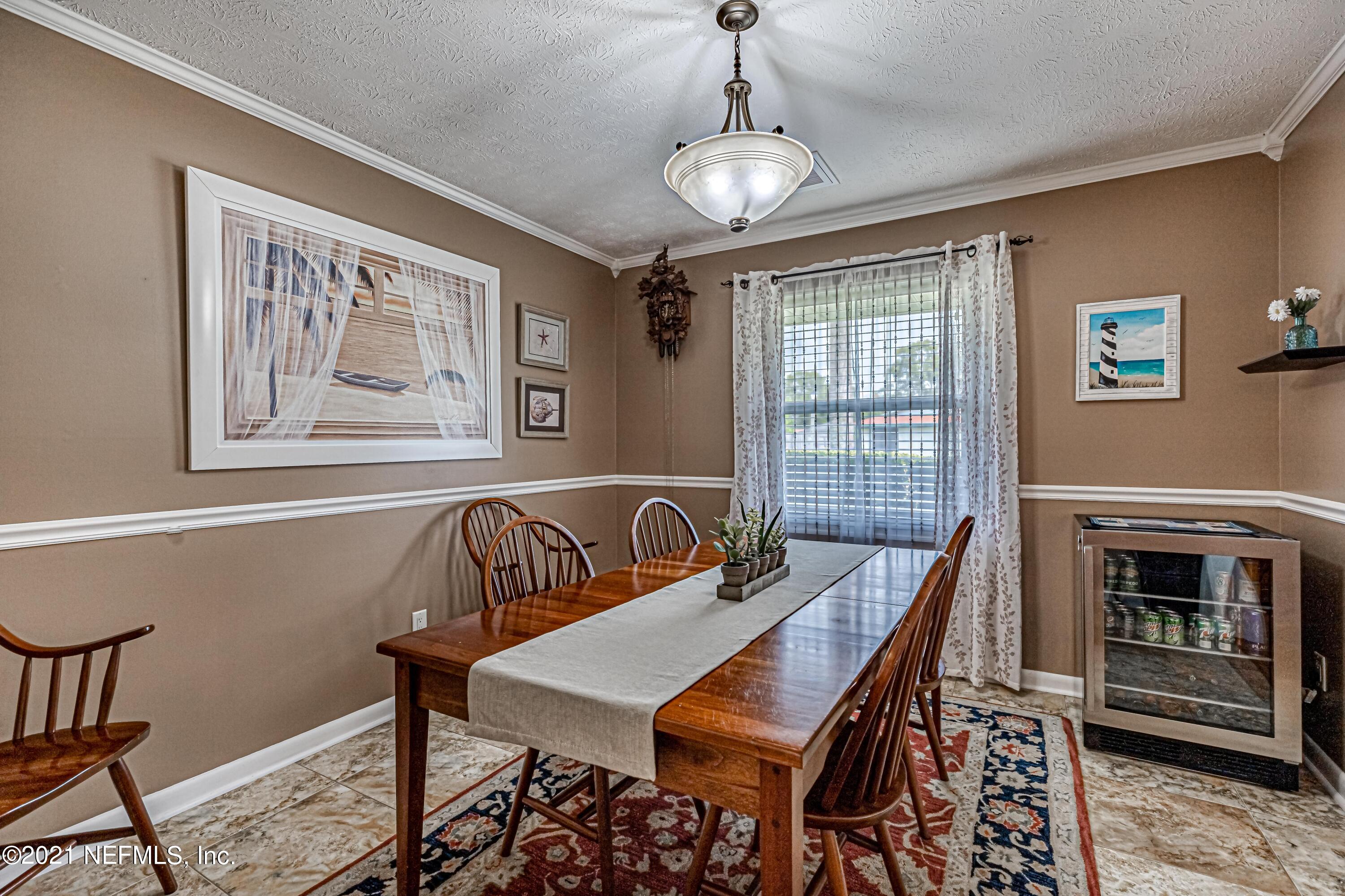 6656 Diane Road Jacksonville, FL 32277 - Photo 16 of 48 16-Dining Room