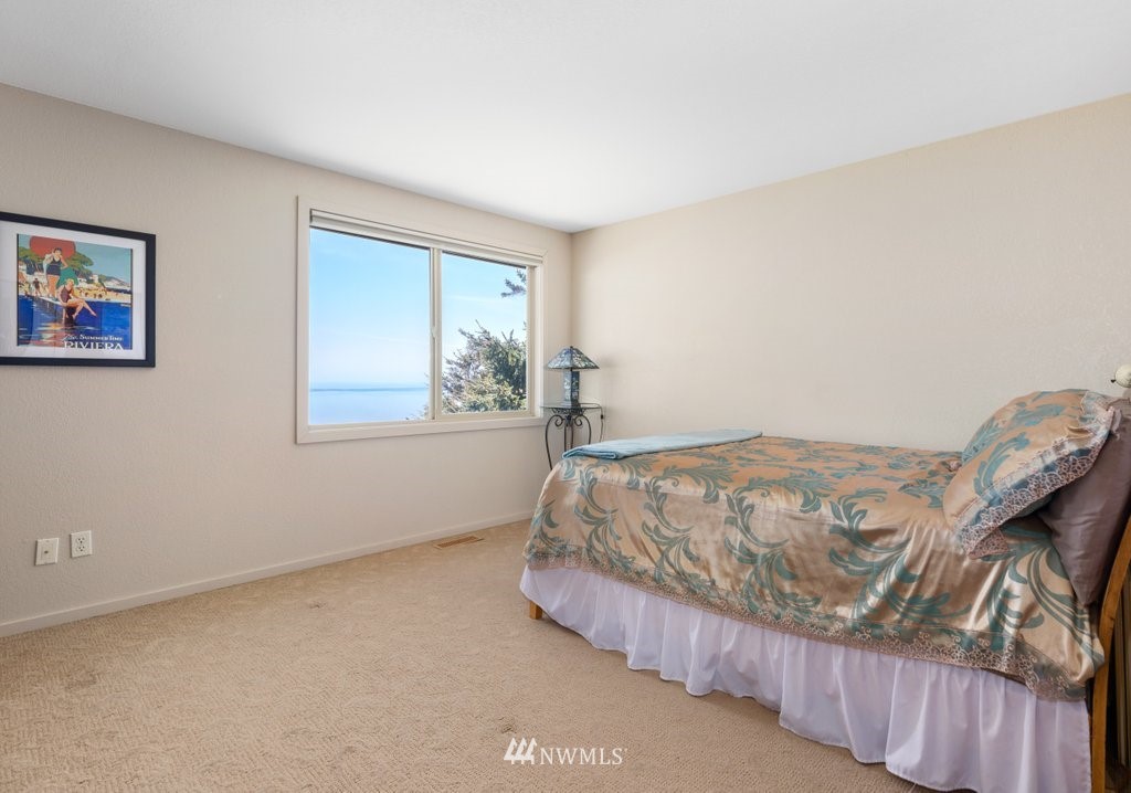 2185 West Beach Road Oak Harbor, WA 98277 - Photo 21 of 35 Gallery Image 21