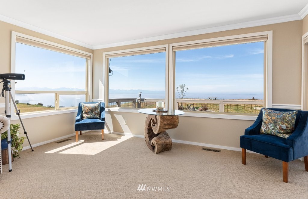2185 West Beach Road Oak Harbor, WA 98277 - Photo 6 of 35 Gallery Image 6