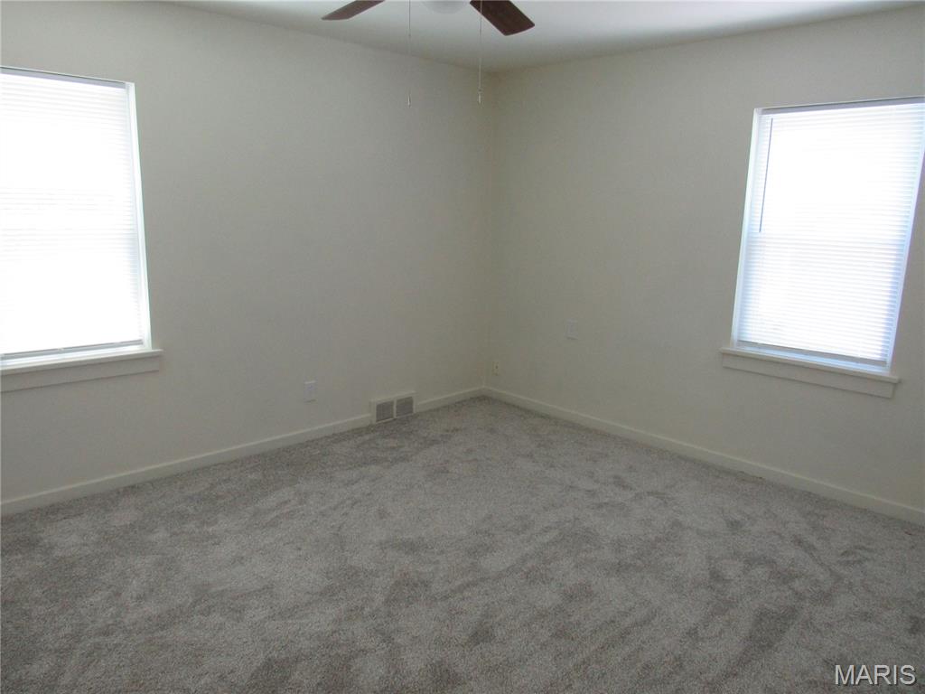 903 McPherson Avenue Alton, IL 62002 - Photo 15 of 30