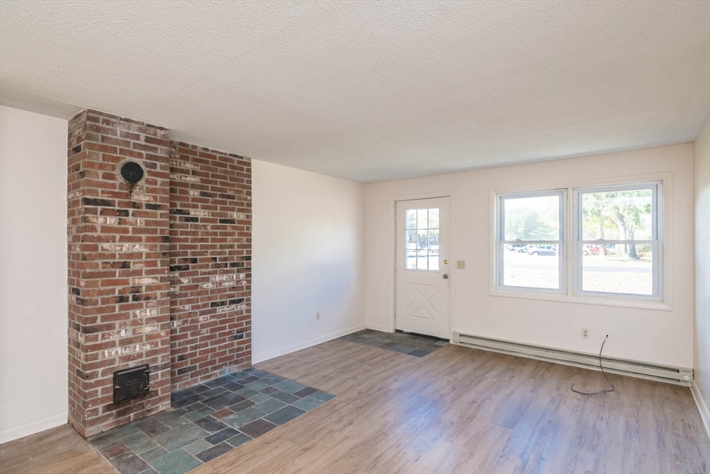 26-28 Hadley Road Sunderland, MA 01375 - Photo 10 of 26 Gallery Image 10