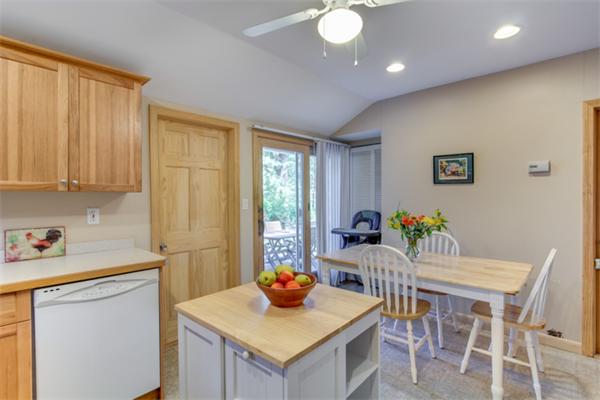 108 River Road Norfolk, MA 02056 - Photo 11 of 27 Gallery Image 11