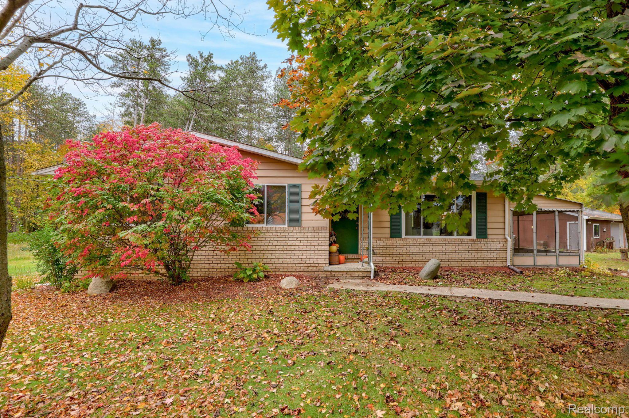 5744 Pinkerton Road Vassar, MI 48768 - Photo 3 of 39 Gallery Image 3