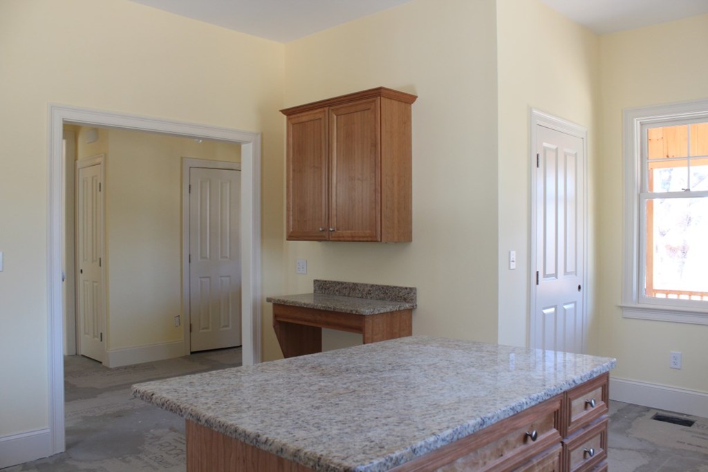 1 Maple Street Sutton, MA 01590 - Photo 6 of 30