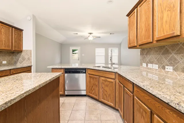 $275,000 | 10159 Rose Willow Lane, Brookshire, TX 77423