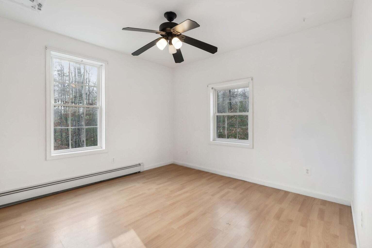 24 Memory Lane Arundel, ME 04046 - Photo 17 of 25 20241107192701583546000000-o