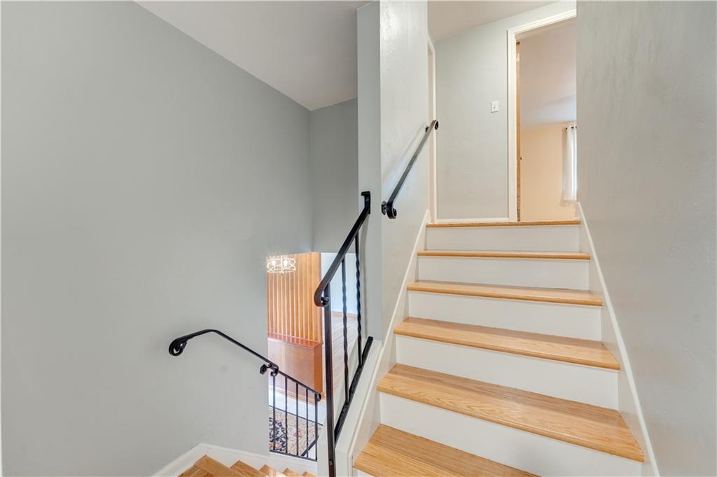 252 Sleepy Hollow Road Pittsburgh, PA 15216 - Photo 13 of 22 Gallery Image 13