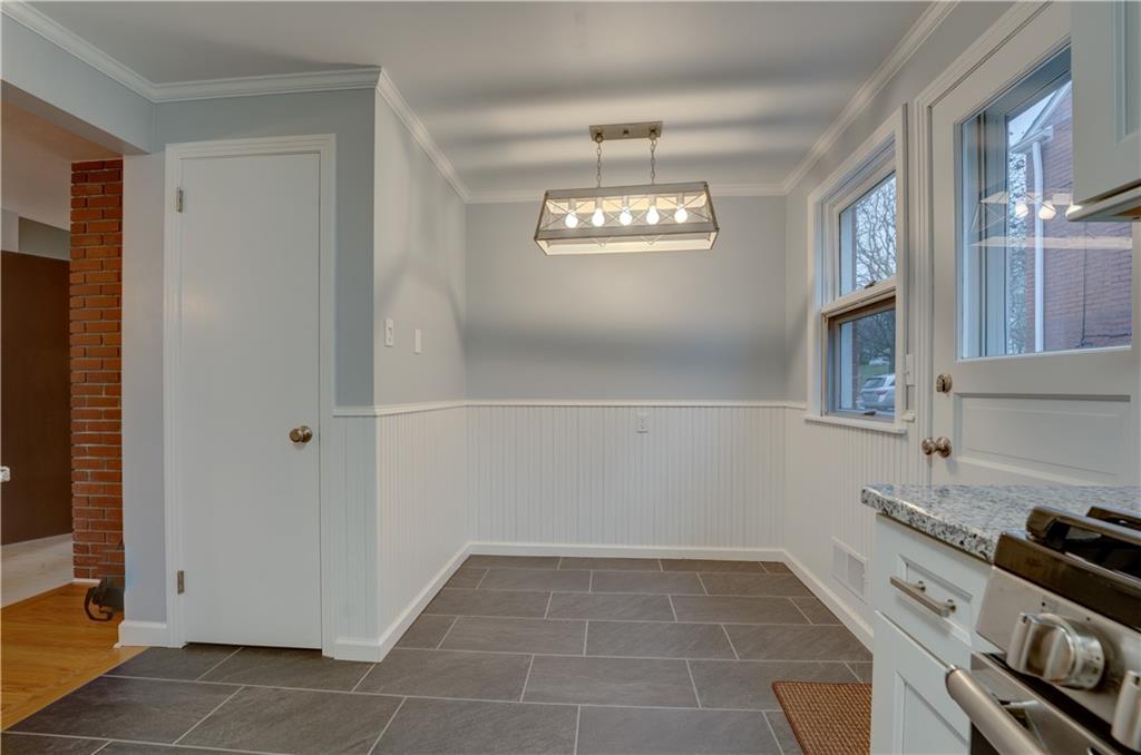 252 Sleepy Hollow Road Pittsburgh, PA 15216 - Photo 6 of 22 Gallery Image 6