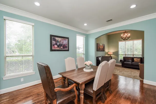 $895,000 | 10 Waters Lake Boulevard, Missouri City, TX 77459