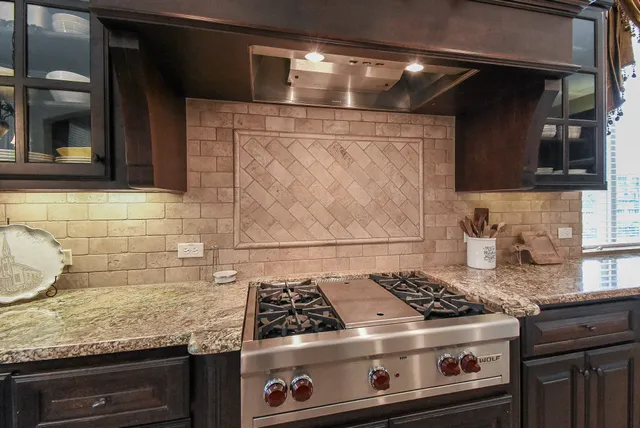 $895,000 | 10 Waters Lake Boulevard, Missouri City, TX 77459