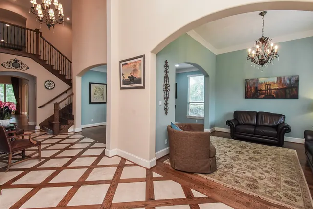 $895,000 | 10 Waters Lake Boulevard, Missouri City, TX 77459