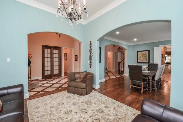 $895,000 | 10 Waters Lake Boulevard, Missouri City, TX 77459