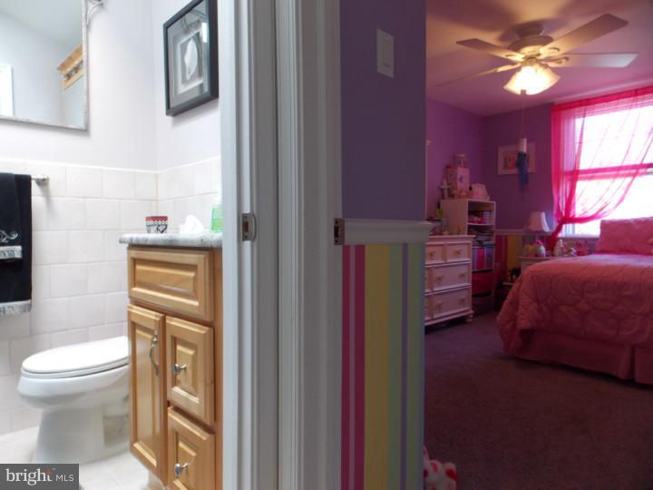 5311 Delmar Road Clifton Heights, PA 19018 - Photo 16 of 25 Bathroom