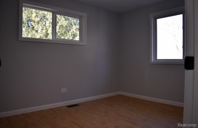 2374 West Brown Road Millington, MI 48746 - Photo 11 of 23