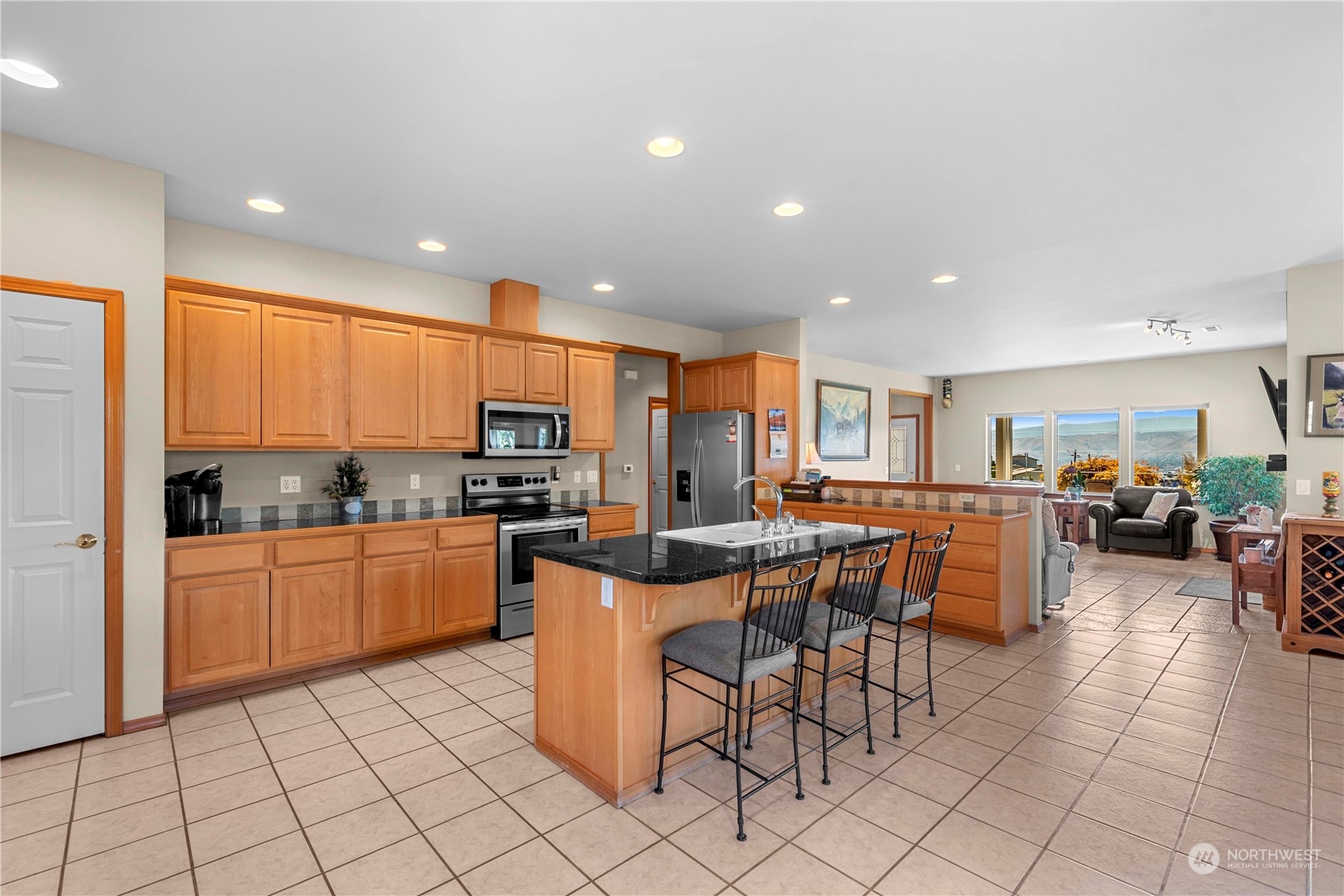 102 View Ridge Circle Wenatchee, WA 98801 - Photo 8 of 23 Gallery Image 8