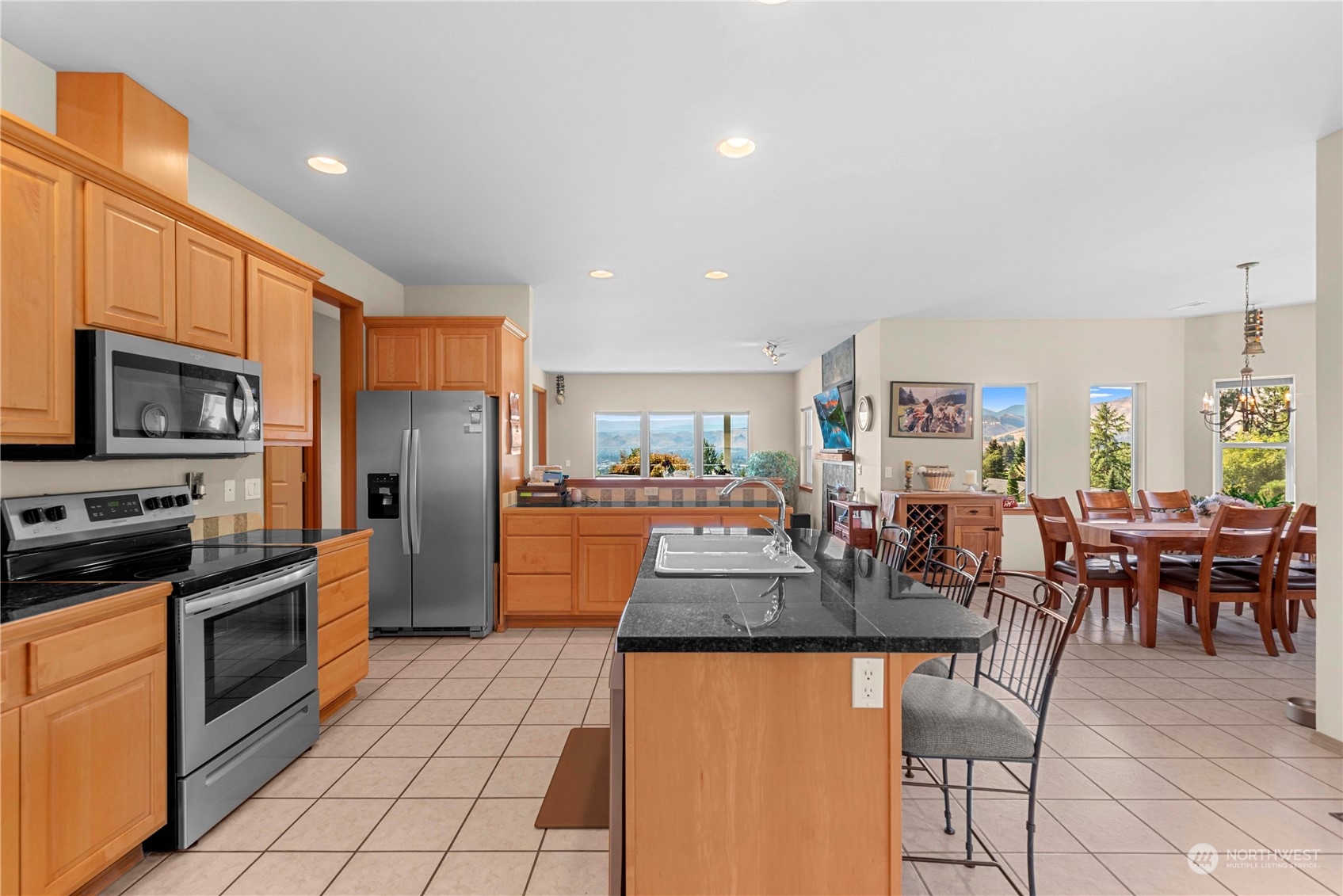 102 View Ridge Circle Wenatchee, WA 98801 - Photo 9 of 23 Gallery Image 9