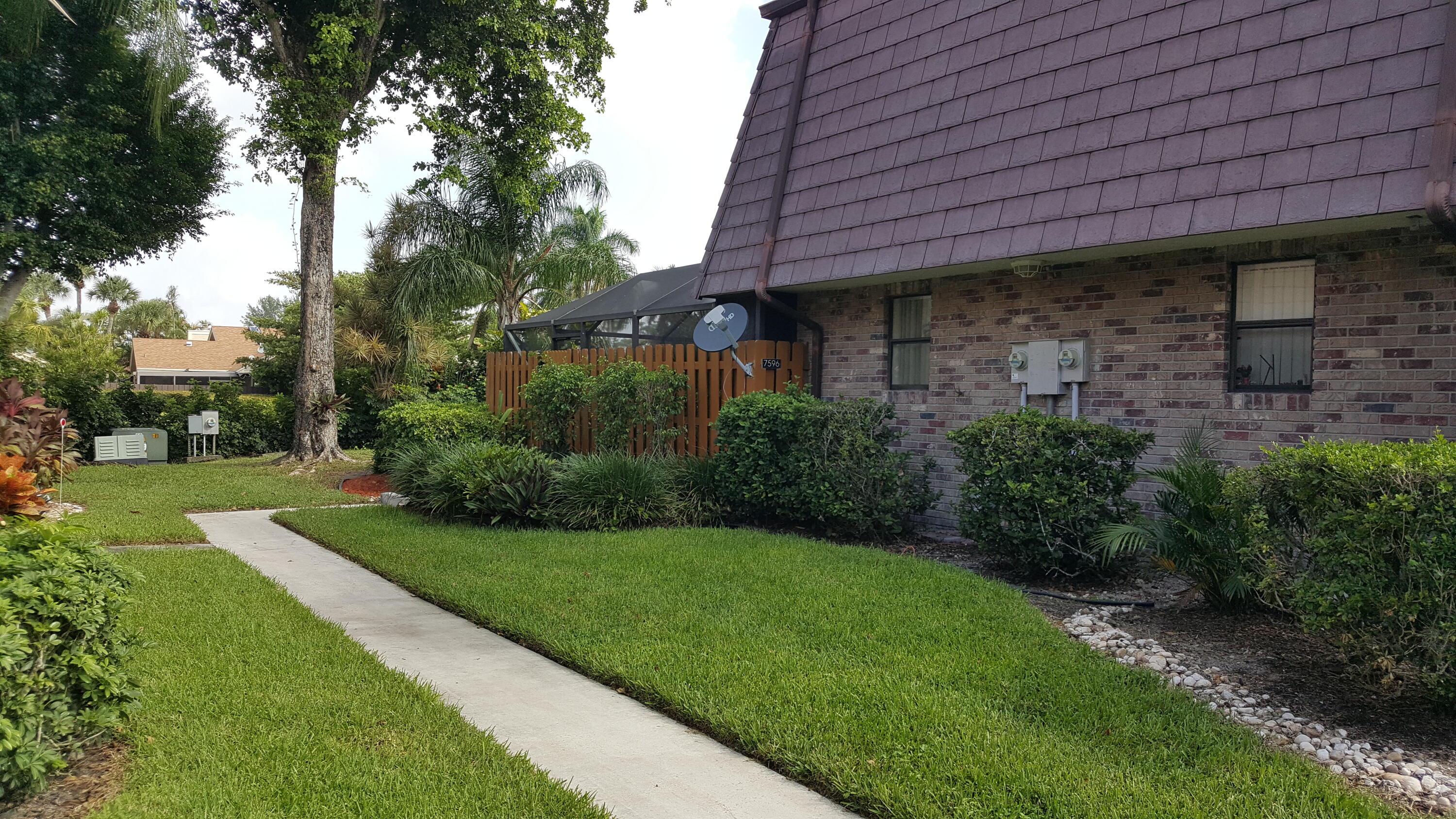 7596 Courtyard Run West, Unit 72 Boca Raton, FL 33433 - Photo 1 of 3 20211007_103829