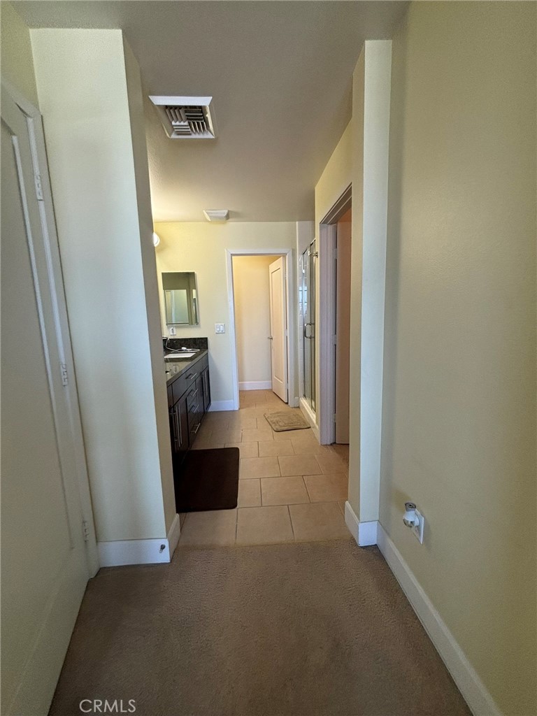 300 East 4th Street, Unit 422 Long Beach, CA 90802 - Photo 31 of 37