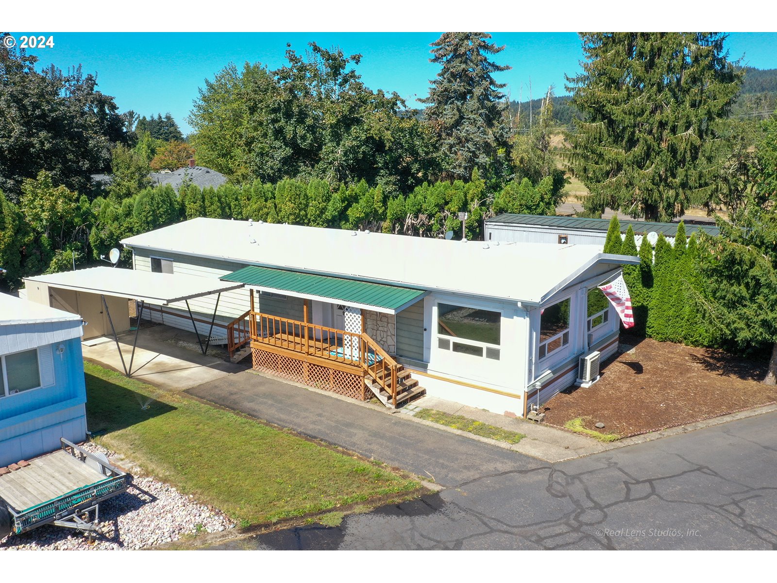 39202 Camp Creek Road, Unit 9 Springfield, OR 97478 - Photo 3 of 29