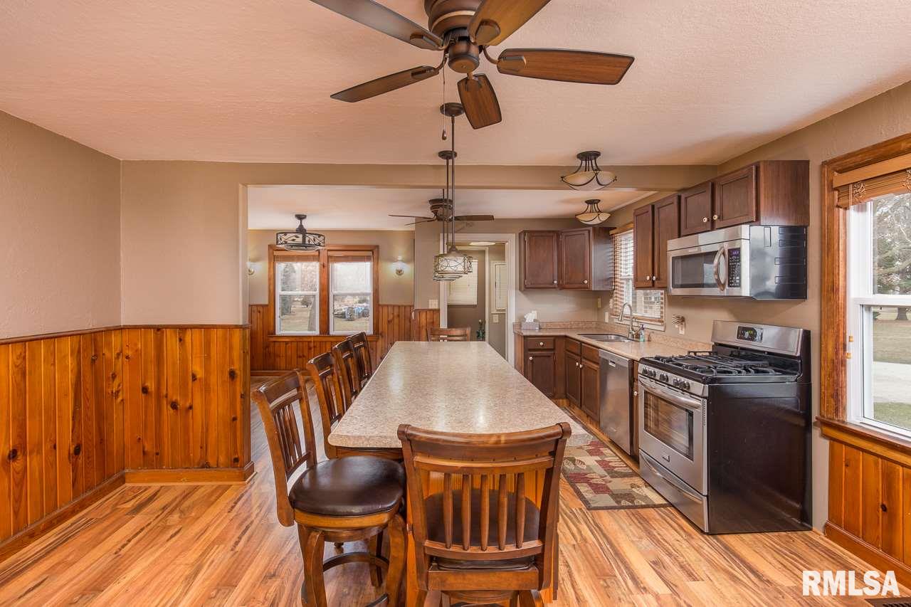 17512 River Road North Cordova, IL 61242 - Photo 4 of 22 Gallery Image 4