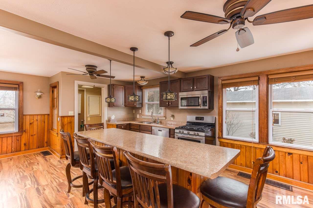 17512 River Road North Cordova, IL 61242 - Photo 6 of 22 Gallery Image 6