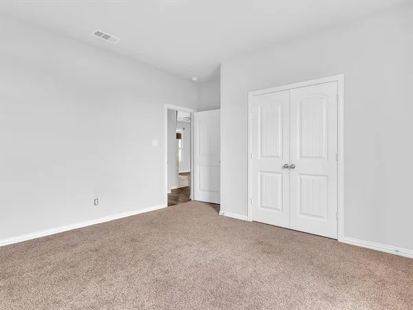 $480,000 | 1013 Northern Oaks Court, Springtown, TX 76082