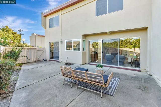 $1,299,000 | 820 Hooshang Court, Cupertino, CA 95014