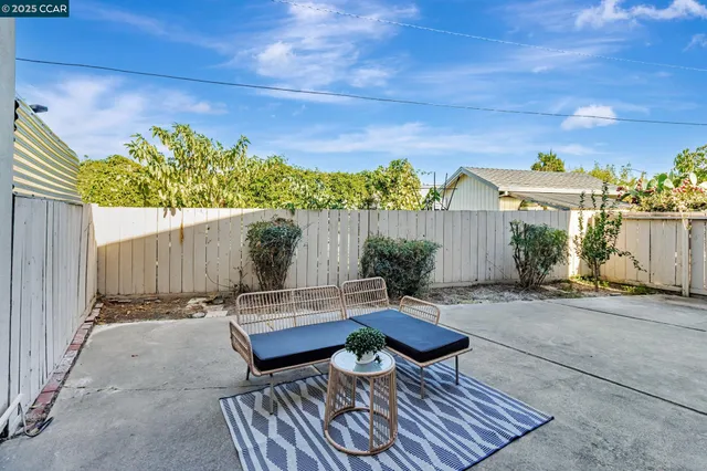 $1,299,000 | 820 Hooshang Court, Cupertino, CA 95014