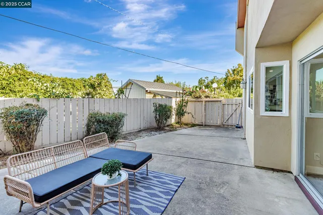 $1,299,000 | 820 Hooshang Court, Cupertino, CA 95014