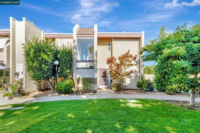$1,299,000 | 820 Hooshang Court, Cupertino, CA 95014