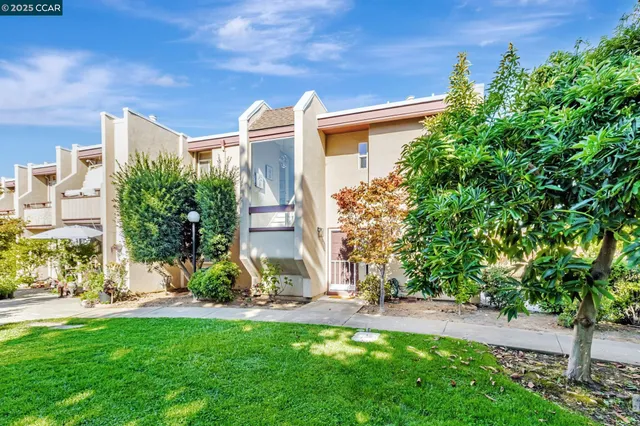 $1,299,000 | 820 Hooshang Court, Cupertino, CA 95014