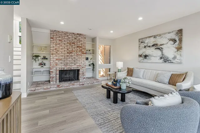 $1,299,000 | 820 Hooshang Court, Cupertino, CA 95014