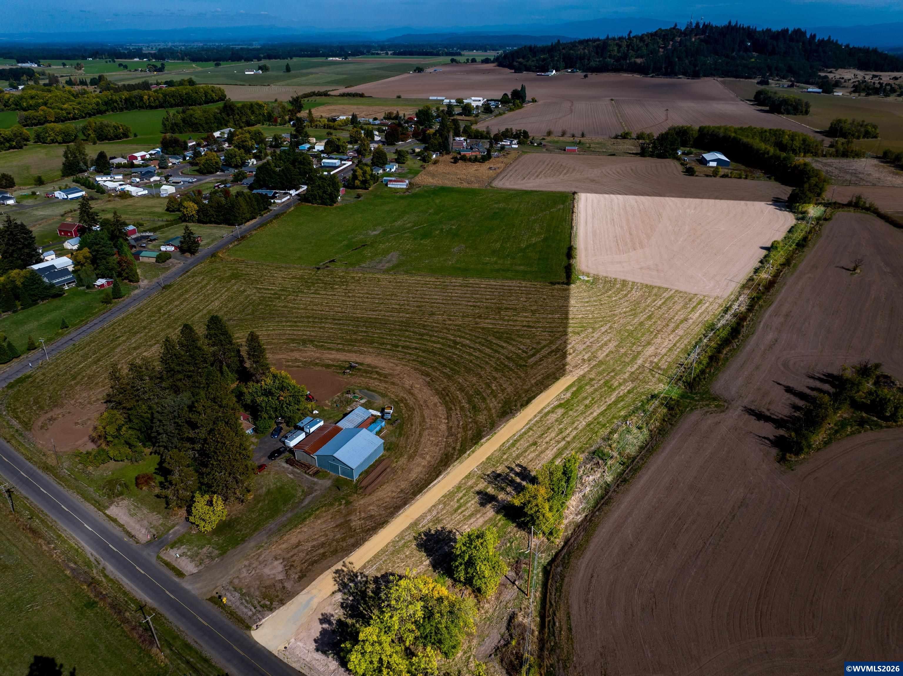 49219 Clover Ridge Albany, OR 97322 - Photo 1 of 15 Gallery Image 1