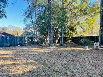 $175,000 | 450 Annette Lane, D'Iberville, MS 39540