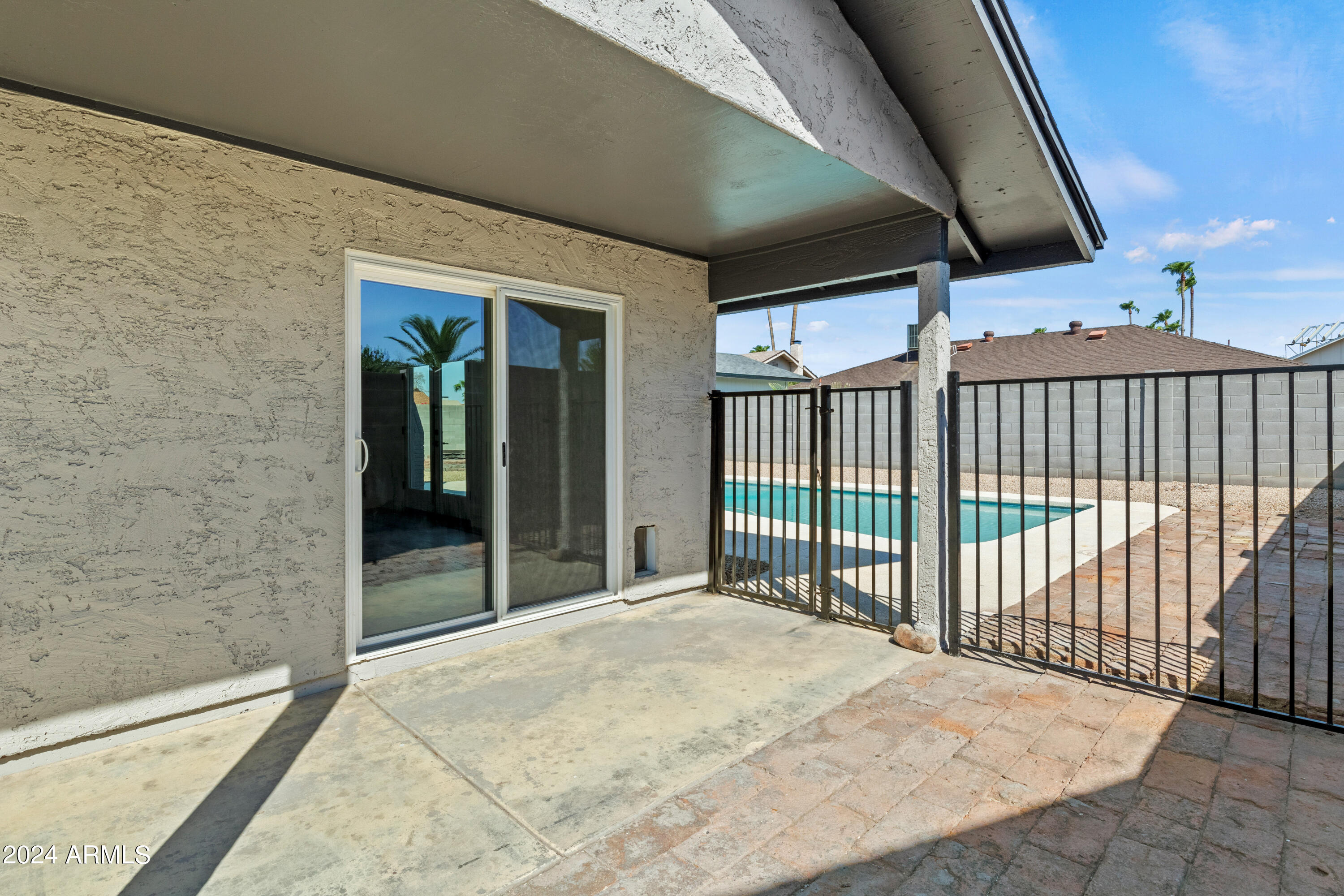 3968 West Hearn Road Phoenix, AZ 85053 - Photo 34 of 39 3968 W Hearn Rd-011