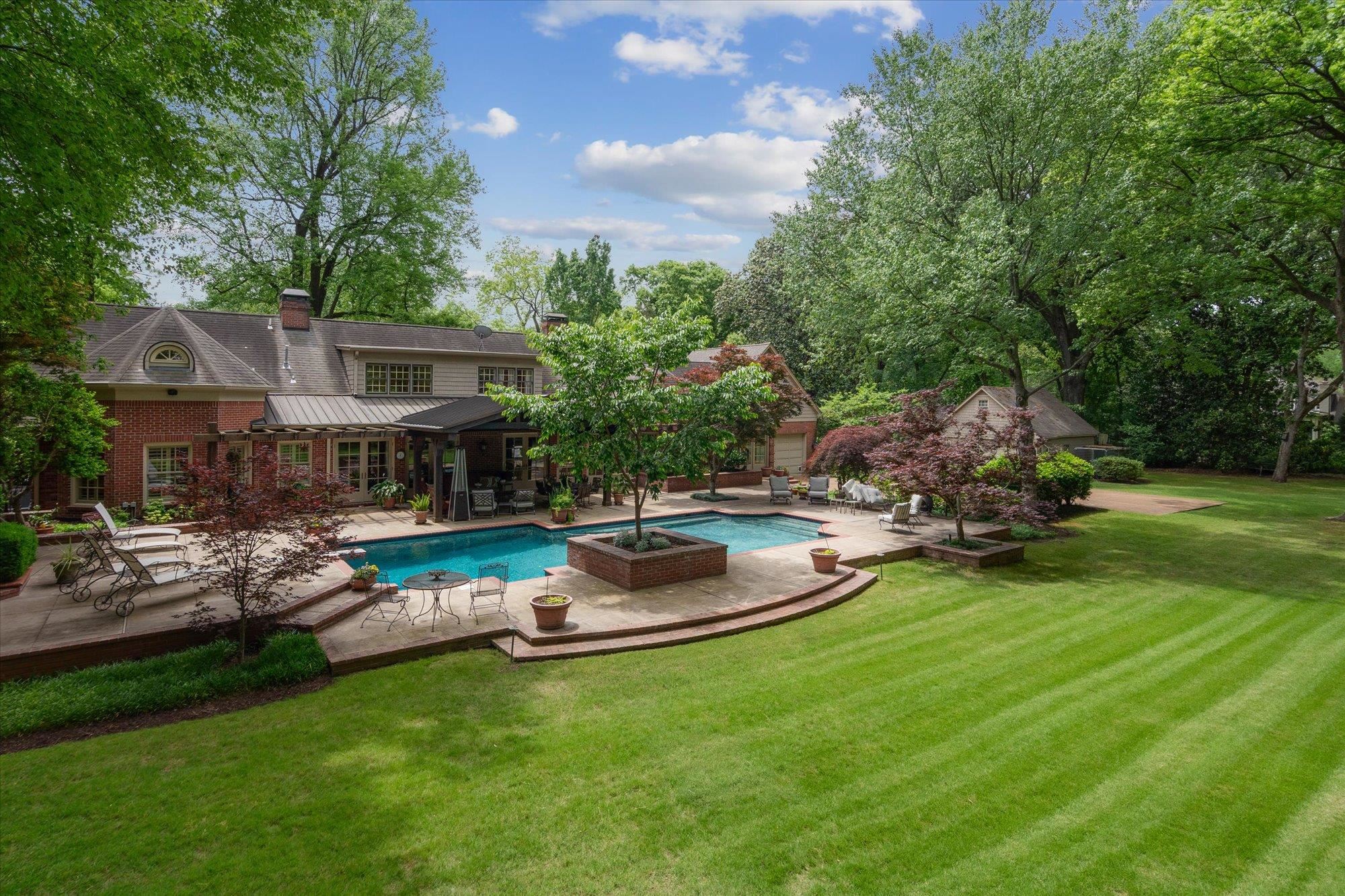 4540 Normandy Road Memphis, TN 38117 - Photo 1 of 40