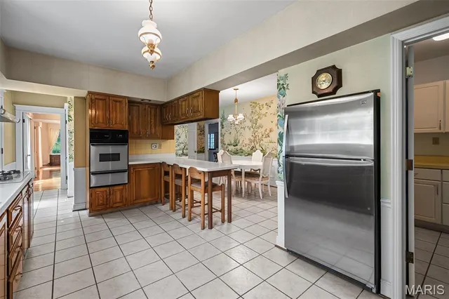 $2,399,000 | 26 Huntleigh Woods, Huntleigh, MO 63131