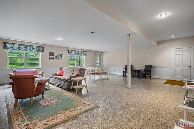 $2,399,000 | 26 Huntleigh Woods, Huntleigh, MO 63131