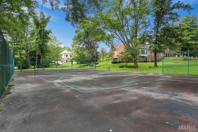 $2,399,000 | 26 Huntleigh Woods, Huntleigh, MO 63131