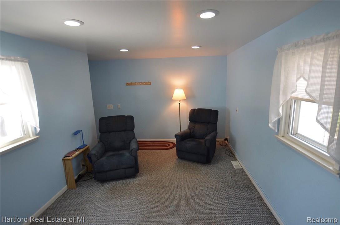 6275 Beck Road Canton, MI 48187 - Photo 23 of 23 0DD4D6B4-F4A1-43CD-BA17-1738130C751C.jpeg