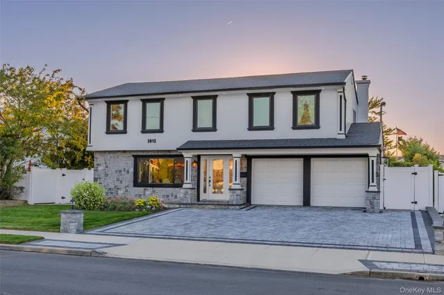 $1,199,000 | 3012 Mandalay Beach Road, Wantagh, NY 11793