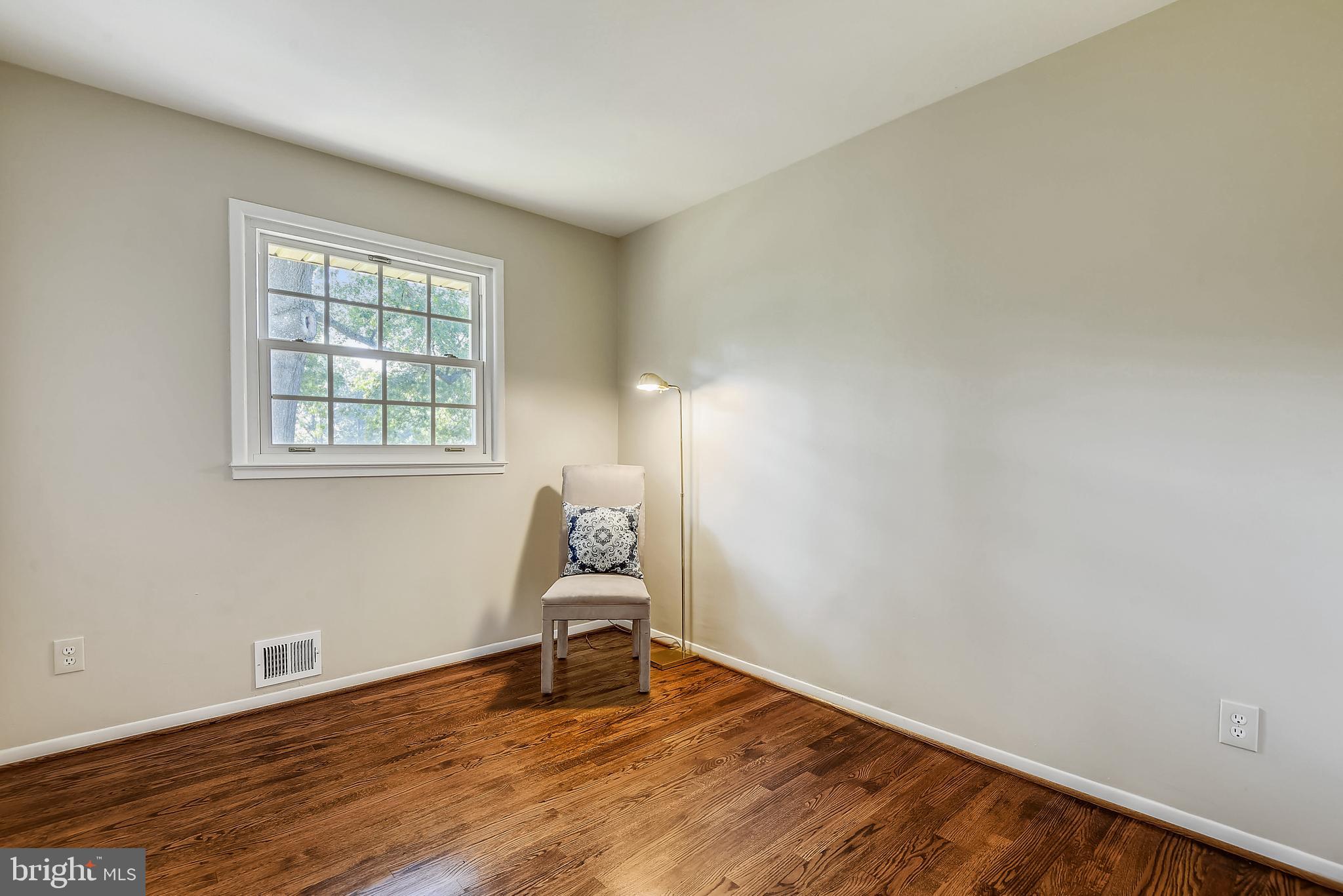 7925 Ellet Road Springfield, VA 22151 - Photo 31 of 58 Bedroom #3.