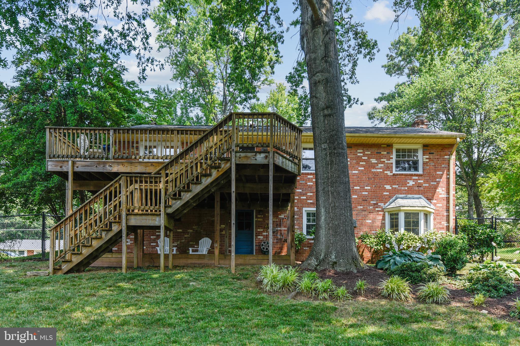 7925 Ellet Road Springfield, VA 22151 - Photo 8 of 58 Walkout lower level.