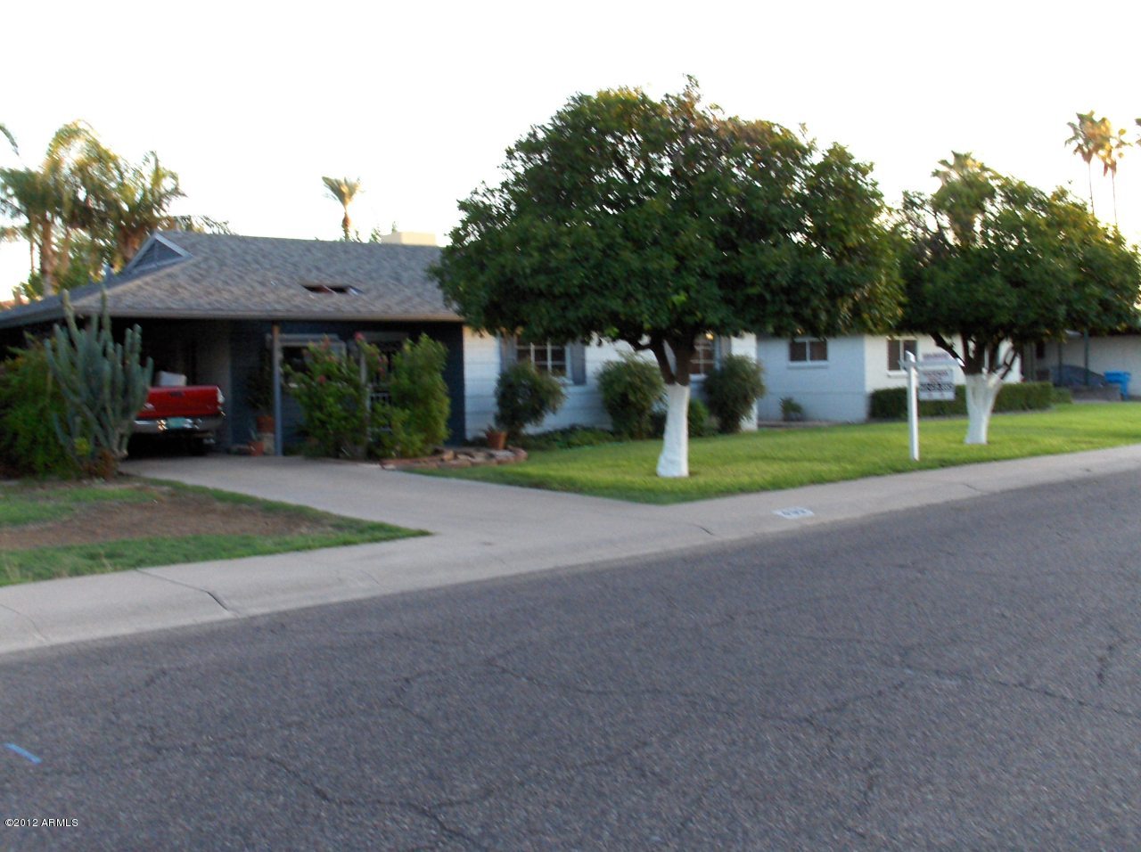 455 West Cheery Lynn Road Phoenix, AZ 85013 - Photo 1 of 5 1