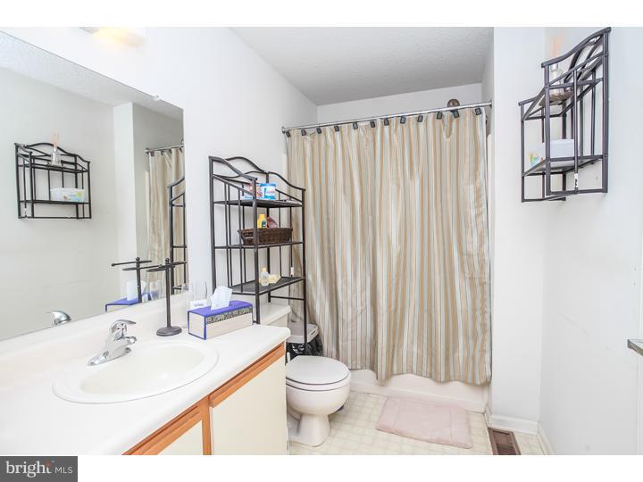 1 Cinnamon Road Thorofare, NJ 08086 - Photo 20 of 22 Bathroom