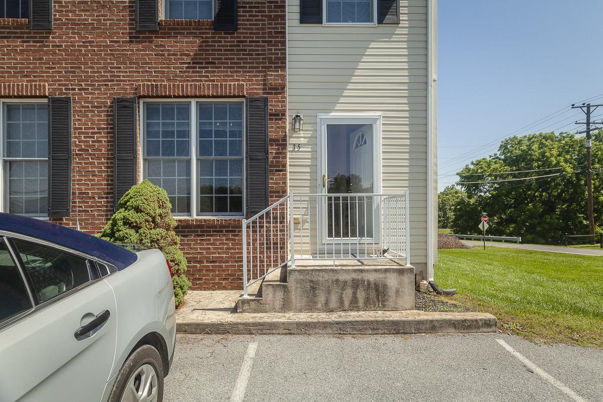 35 Yagers Road Luray, VA 22835 - Photo 1 of 33 Gallery Image 1