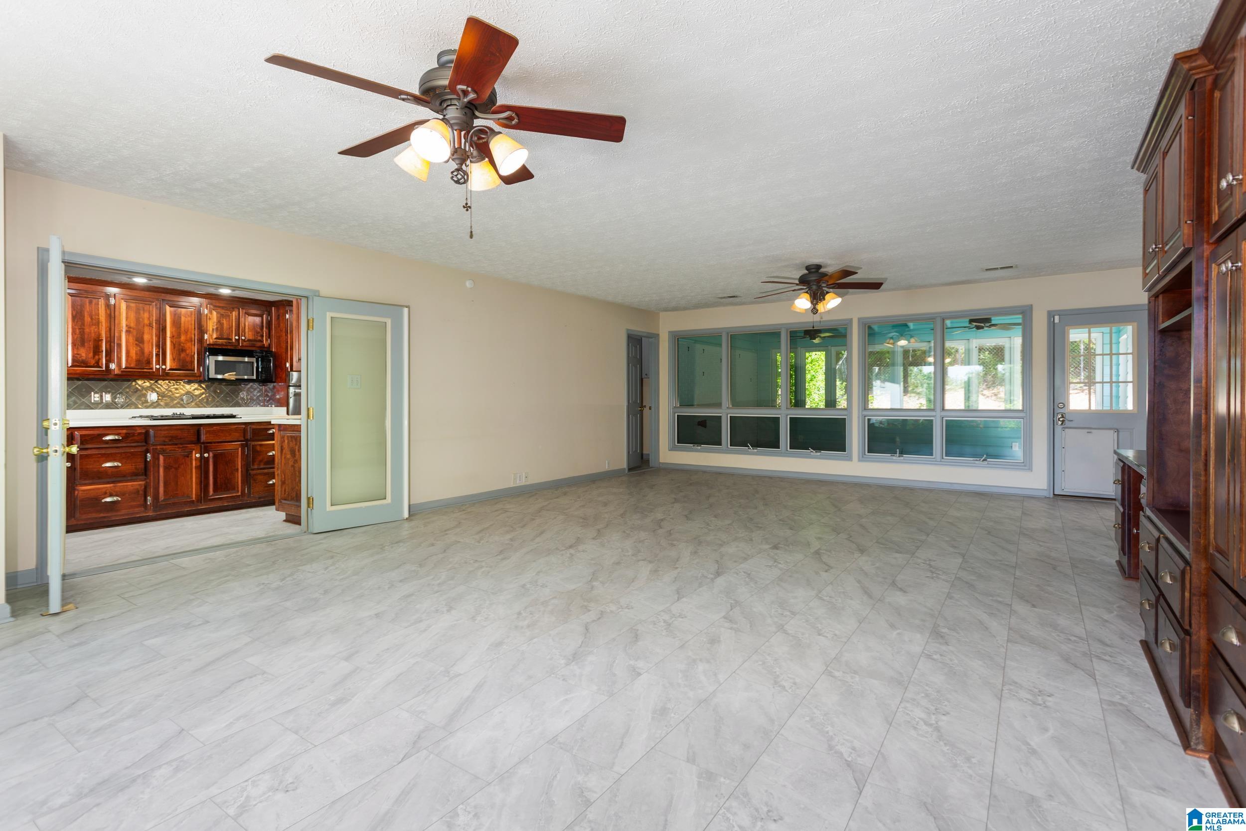 605 Crestview Road Anniston, AL 36207 - Photo 14 of 44