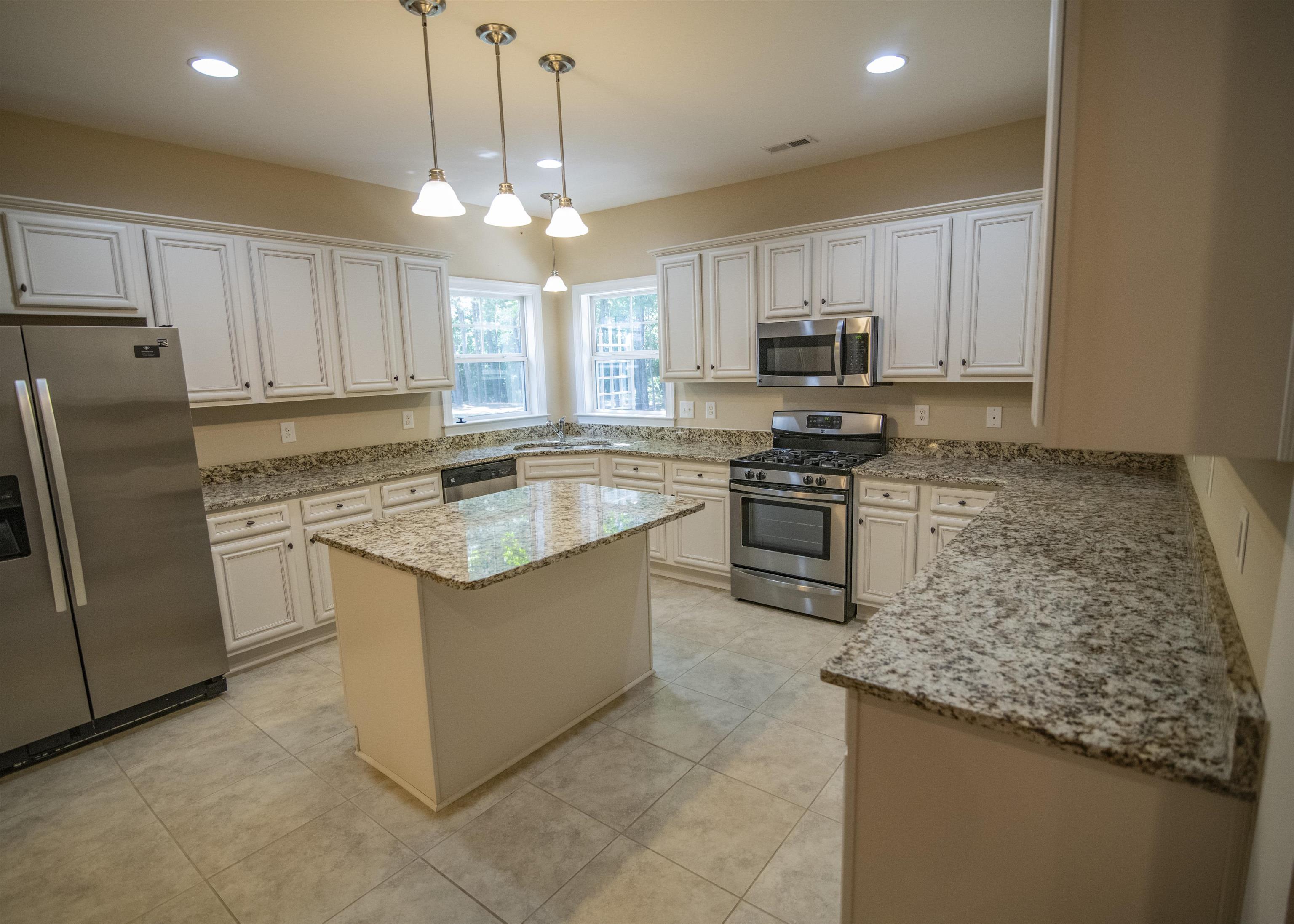 436 Arlington Circle Murrells Inlet, SC 29576 - Photo 17 of 44