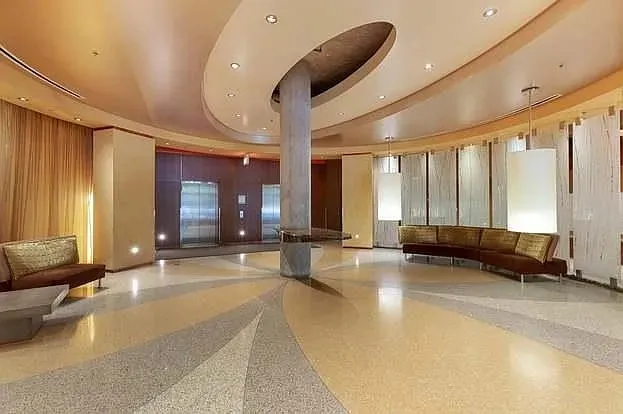 $3,500 | 125 East 13th Street, Unit 1210, Chicago, IL 60605