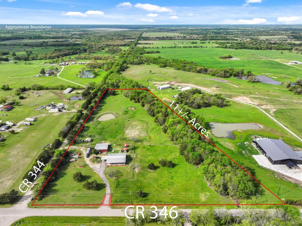 9292 County Road 346 Terrell, TX 75161 - Photo 37 of 40 a view of an outdoor space